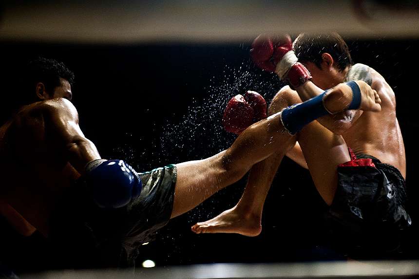 KRAV MAGA - MUAY THAI .... μήπως ήρθε η ώρα να δοκιμάσεις και συ;